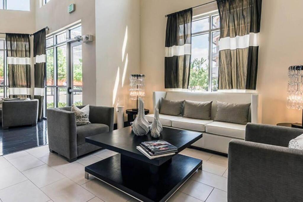 U2 Penthouse Downtown Houston Wi-Fi/Free Parking Apartment Exterior photo