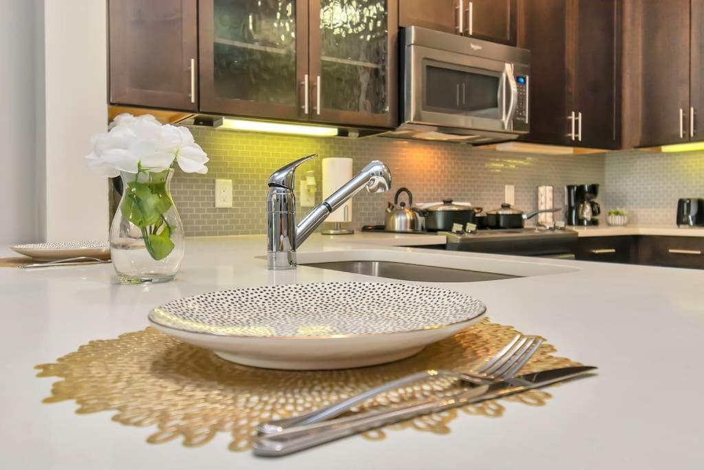 U2 Penthouse Downtown Houston Wi-Fi/Free Parking Apartment Exterior photo